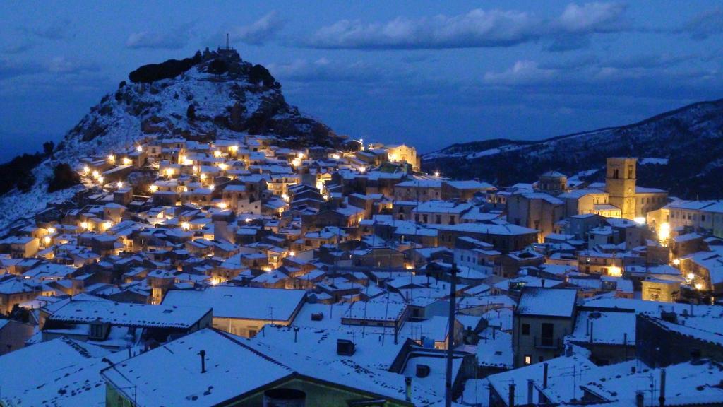 Готель Heart Of Sicily Mistretta Екстер'єр фото